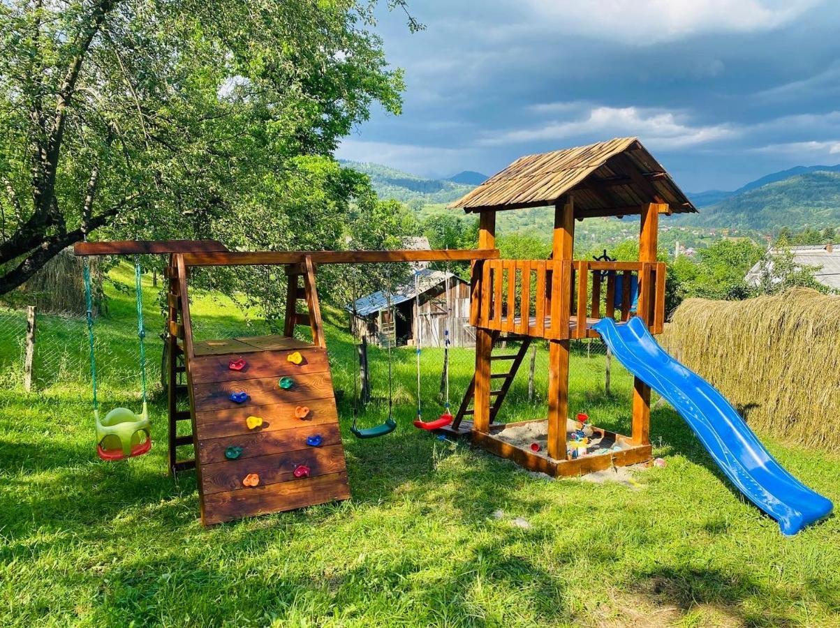 Willa La Bujda Lu Mosu Borşa Zewnętrze zdjęcie